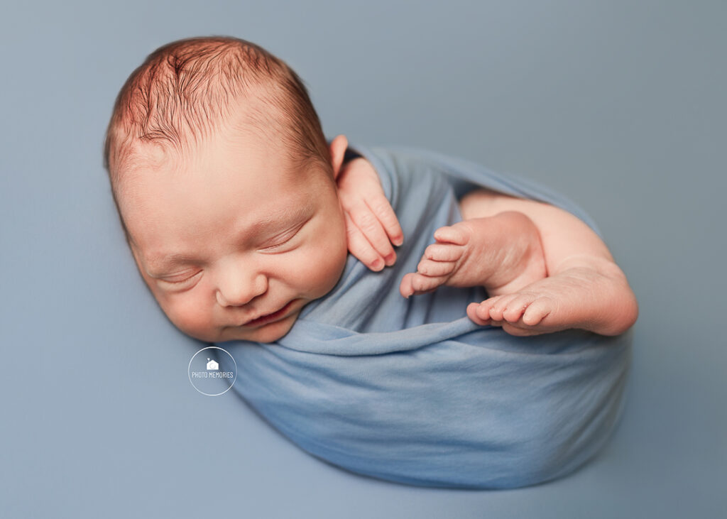 quando fotografare neonato, servizio fotografico neonato a che età, fotografa neonati monza, fotografa neonati agrate brianza, fotografa neonati milano, fotografa newborn monza, fotografa newborn agrate brianza, fotografa newborn milano