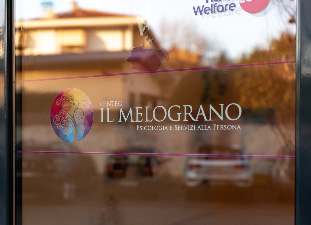 centro il melograno vimercate monza brianza, corso pre-parto vimercate monza brianza, ginecologia vimercate monza brianza, osteopatia vimercate monza brianza, yoga gravidanza vimercate monza brianza, pilates gravidanza vimercate monza brianza, psicologa vimercate monza brianza, naturopatia vimercate monza brianza, masssaggio linfatico vimercate monza brianza, psicomotricità educativa vimercate monza brianza